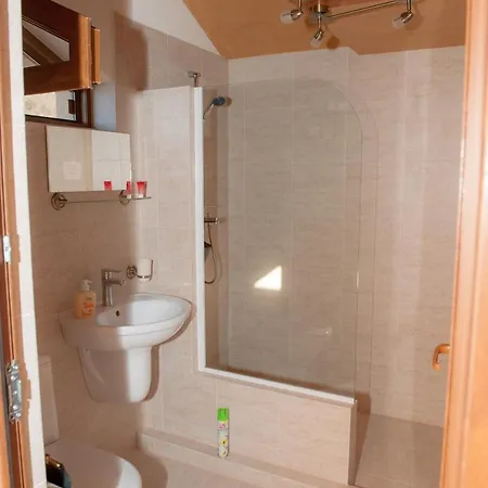 Πανσιόν Casa Canter Napoca 3*