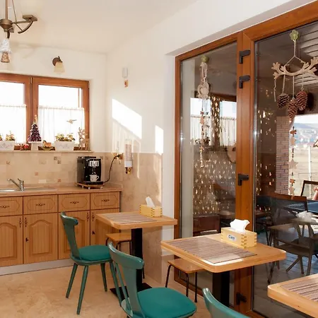 Πανσιόν Casa Canter Napoca