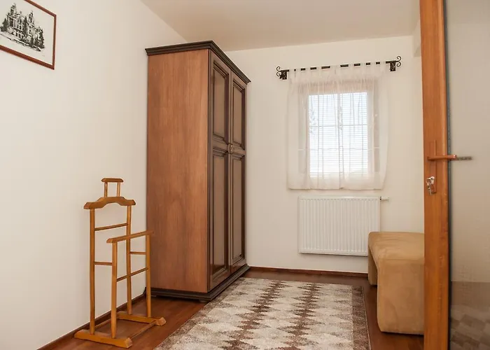 Pensiune Casa Canter Napoca 3*